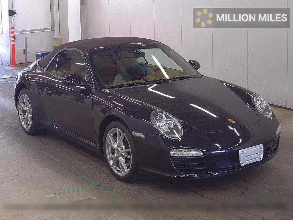 PORSCHE 911 - View 1