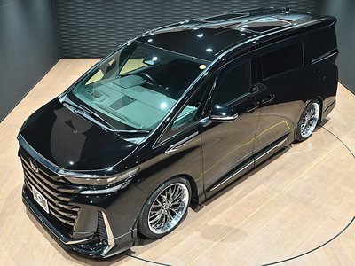 TOYOTA VELLFIRE - 7