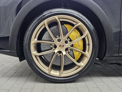 PORSCHE CAYENNE - 6