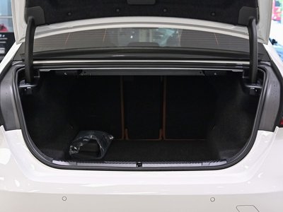 BMW 5 SERIES - 5