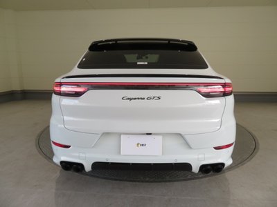 PORSCHE CAYENNE COUPE - 10