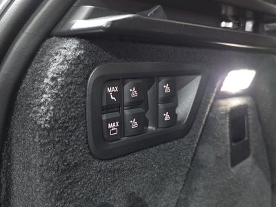 2020 BMW X7 缩略图 36
