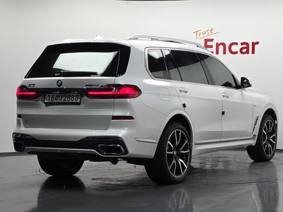 صورة 3 لـ 2020 BMW X7