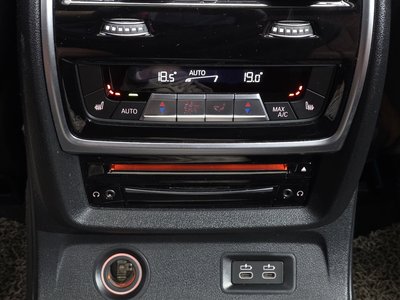 2020 BMW X7 缩略图 33