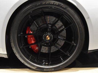 2025 Porsche 911 — миниатюра 42