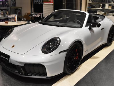2025 Porsche 911 — миниатюра 12