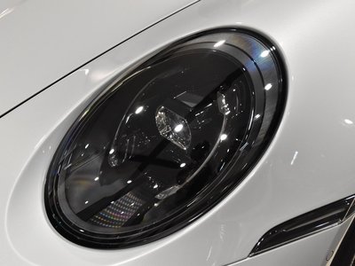 2025 Porsche 911 — миниатюра 17