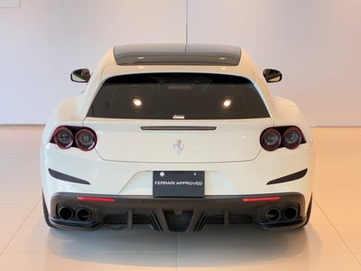 FERRARI GTC4 LUSSO - 7