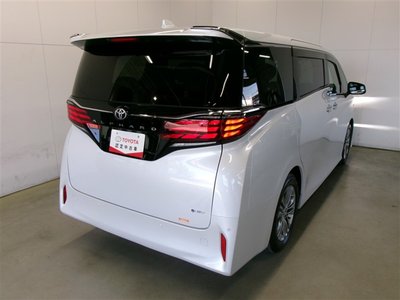 TOYOTA ALPHARD - 4