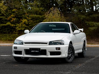 NISSAN SKYLINE COUPE