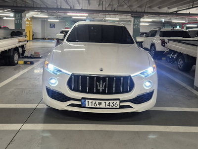 MASERATI LEVANTE - 1