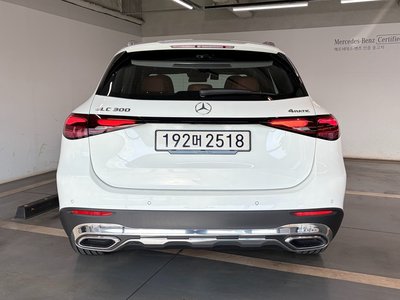 صورة 3 لـ 2025 Mercedes-BENZ GLC