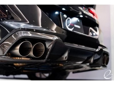 صورة 4 لـ 2020 BMW M8