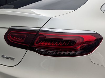 MERCEDES-BENZ GLC - 10