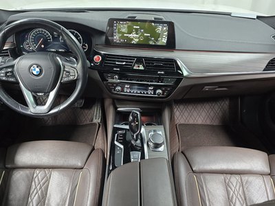 BMW 5 SERIES - 5