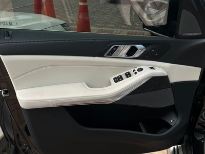 2025 BMW X5 缩略图 14