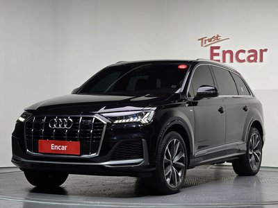 AUDI Q7 - 1