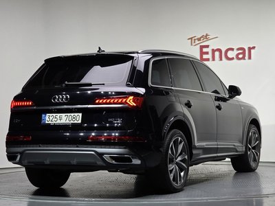 AUDI Q7 - 3