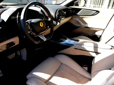 FERRARI PUROSANGUE - 7