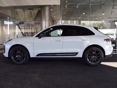 PORSCHE MACAN - 3