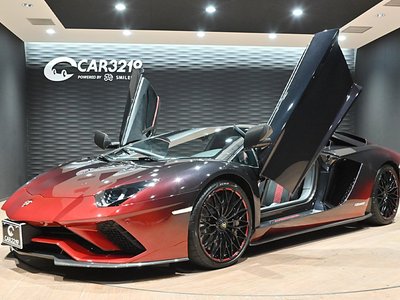 LAMBORGHINI AVENTADOR ROADSTER
