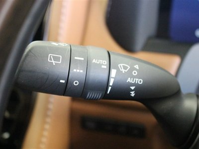 TOYOTA VELLFIRE - 10