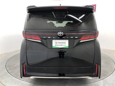 صورة 10 لـ 2024 Toyota VELLFIRE