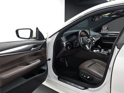 BMW 6 SERIES GT - 10
