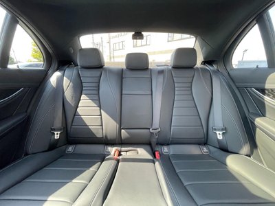 MERCEDES-BENZ E-CLASS - 8