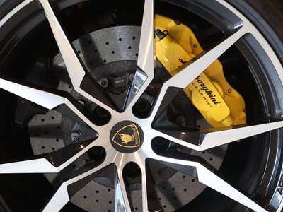 2012 Lamborghini AVENTADOR — миниатюра 54