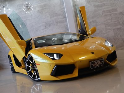 2012 Lamborghini AVENTADOR — миниатюра 50