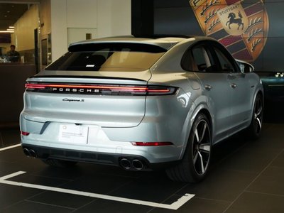 صورة مصغرة 17 لـ 2025 Porsche CAYENNE