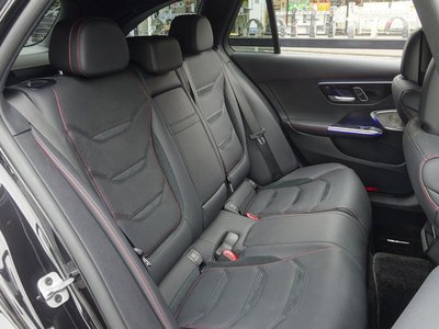 2023 Mercedes-BENZ C-CLASS AMG 照片 9