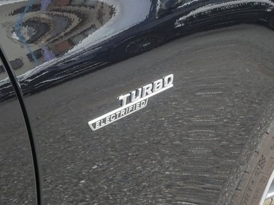 2023 Mercedes-BENZ C-CLASS AMG thumbnail 51