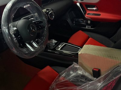 MERCEDES-BENZ CLA - 4