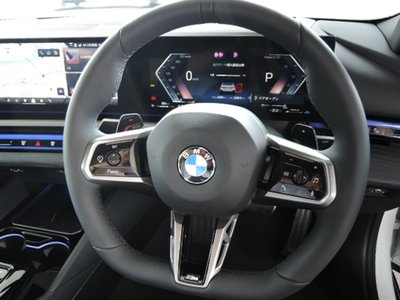 2026 BMW 5 SERIES 缩略图 17