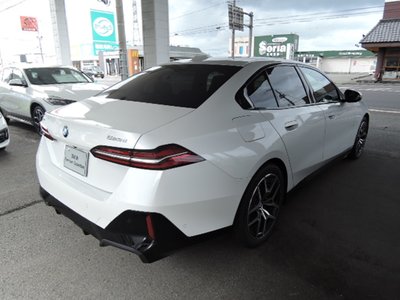 2026 BMW 5 SERIES 照片 5