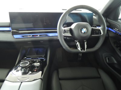 2026 BMW 5 SERIES 缩略图 11