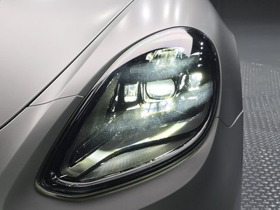 PORSCHE PANAMERA - 9