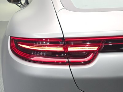 PORSCHE PANAMERA - 10