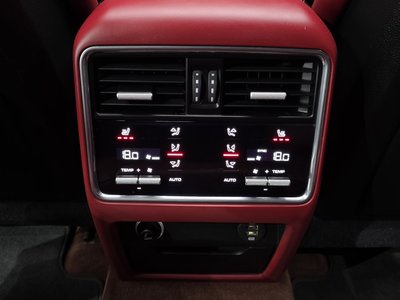 2019 Porsche CAYENNE 缩略图 20