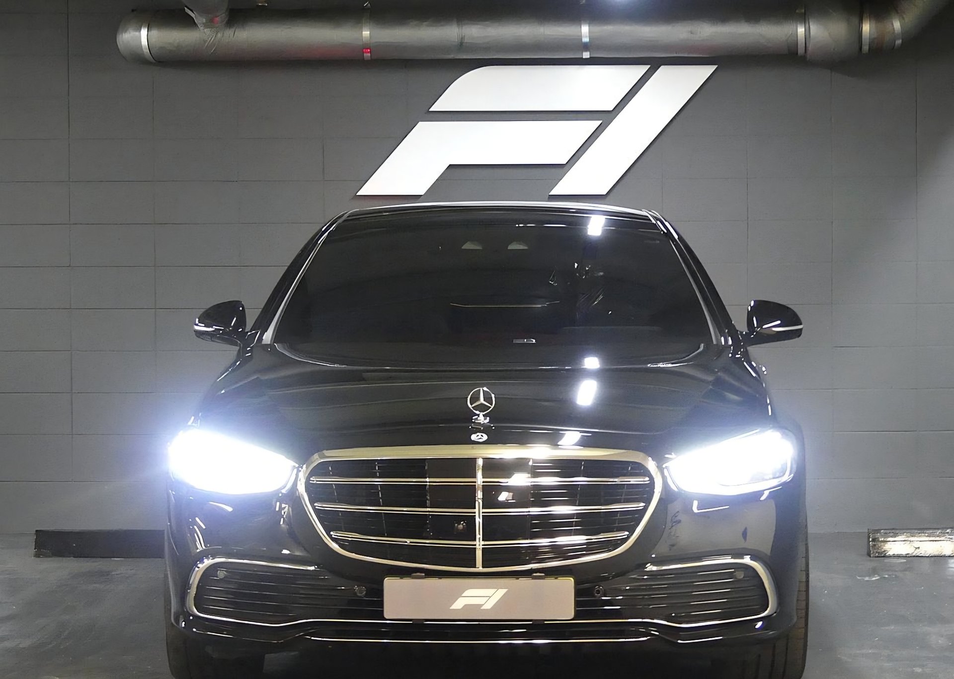 MERCEDES-BENZ S-CLASS - View 1