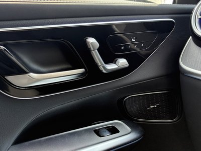 صورة مصغرة 41 لـ 2025 Mercedes-BENZ GLC
