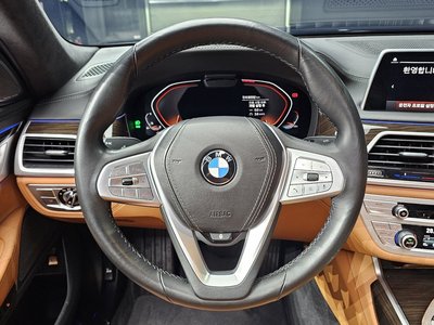 BMW 7 SERIES - 6