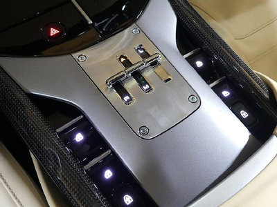 FERRARI PUROSANGUE - 9