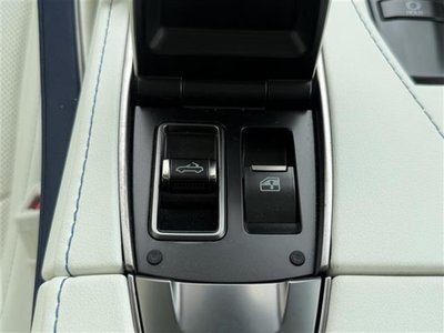 صورة مصغرة 28 لـ 2022 Lexus LC CONVERTIBLE