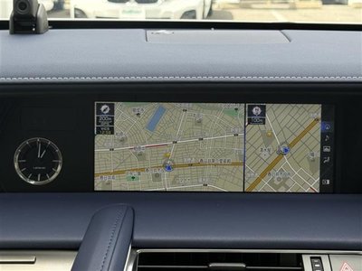 صورة 14 لـ 2022 Lexus LC CONVERTIBLE