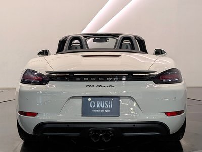 2025 Porsche 718 — фото 4