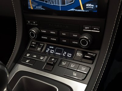 2025 Porsche 718 缩略图 18