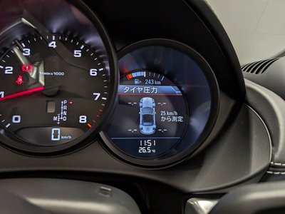 2025 Porsche 718 缩略图 25